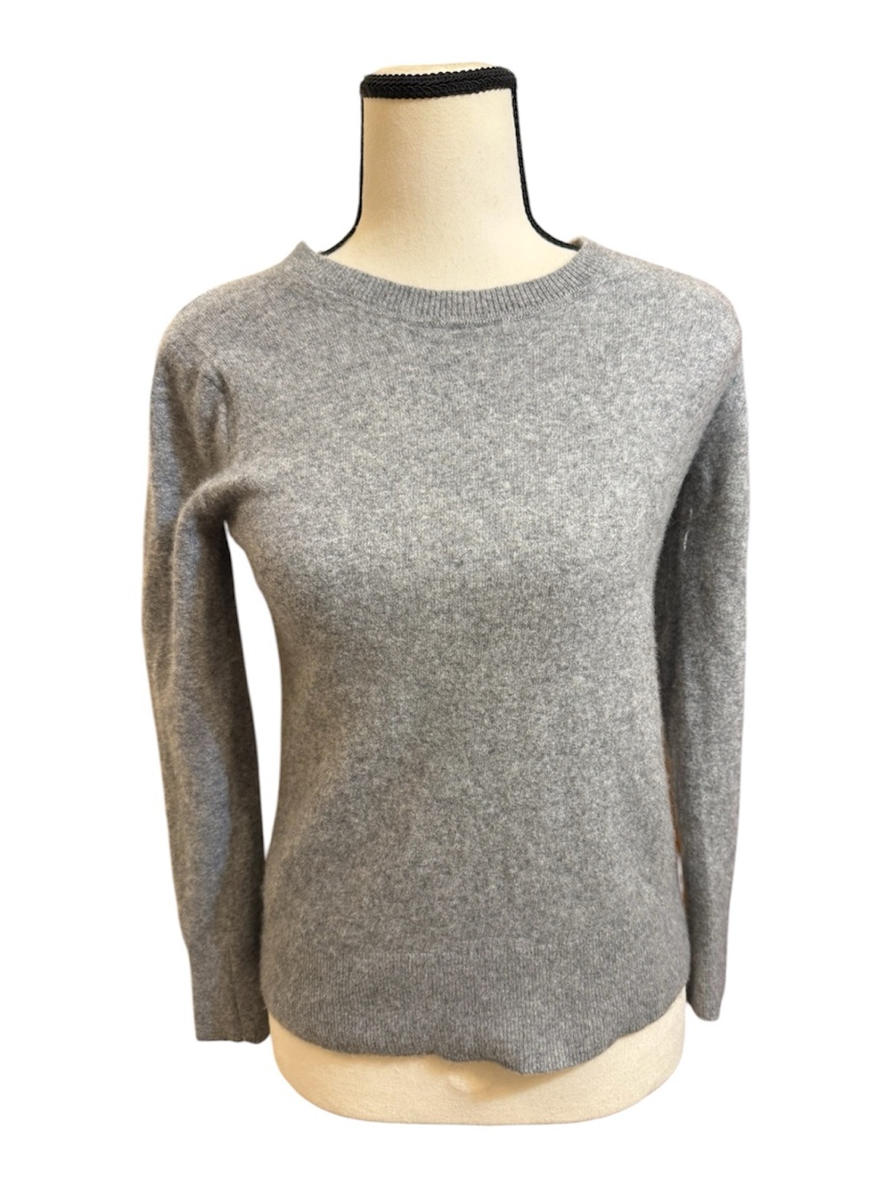 Banana Republic | Gray Crew Neck Merino wool blend sweater